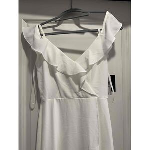 NWT By&By Off White Cold Shoulder Wrap Dress Solid  X-Small